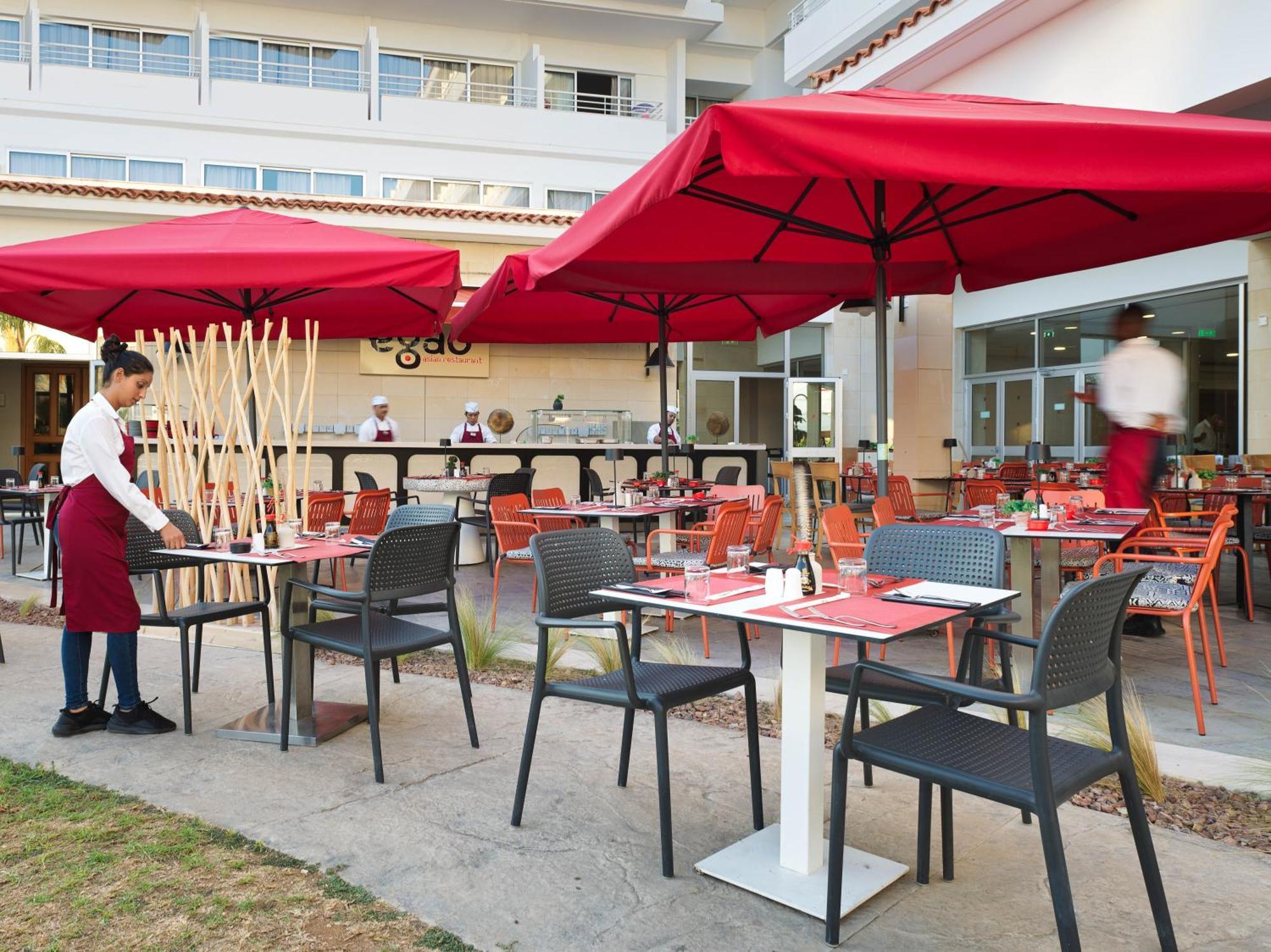 Hotel Leonardo Cypria Bay Geroskipou Exterior foto