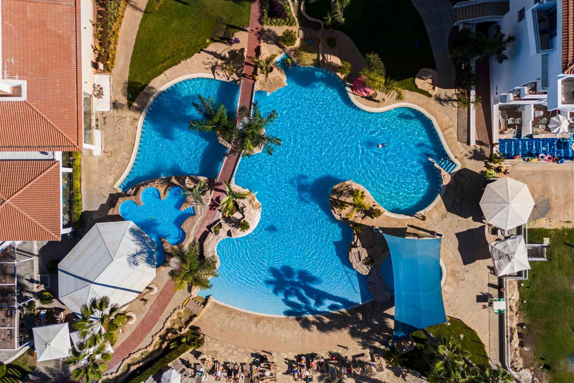 Hotel Leonardo Cypria Bay Geroskipou Exterior foto