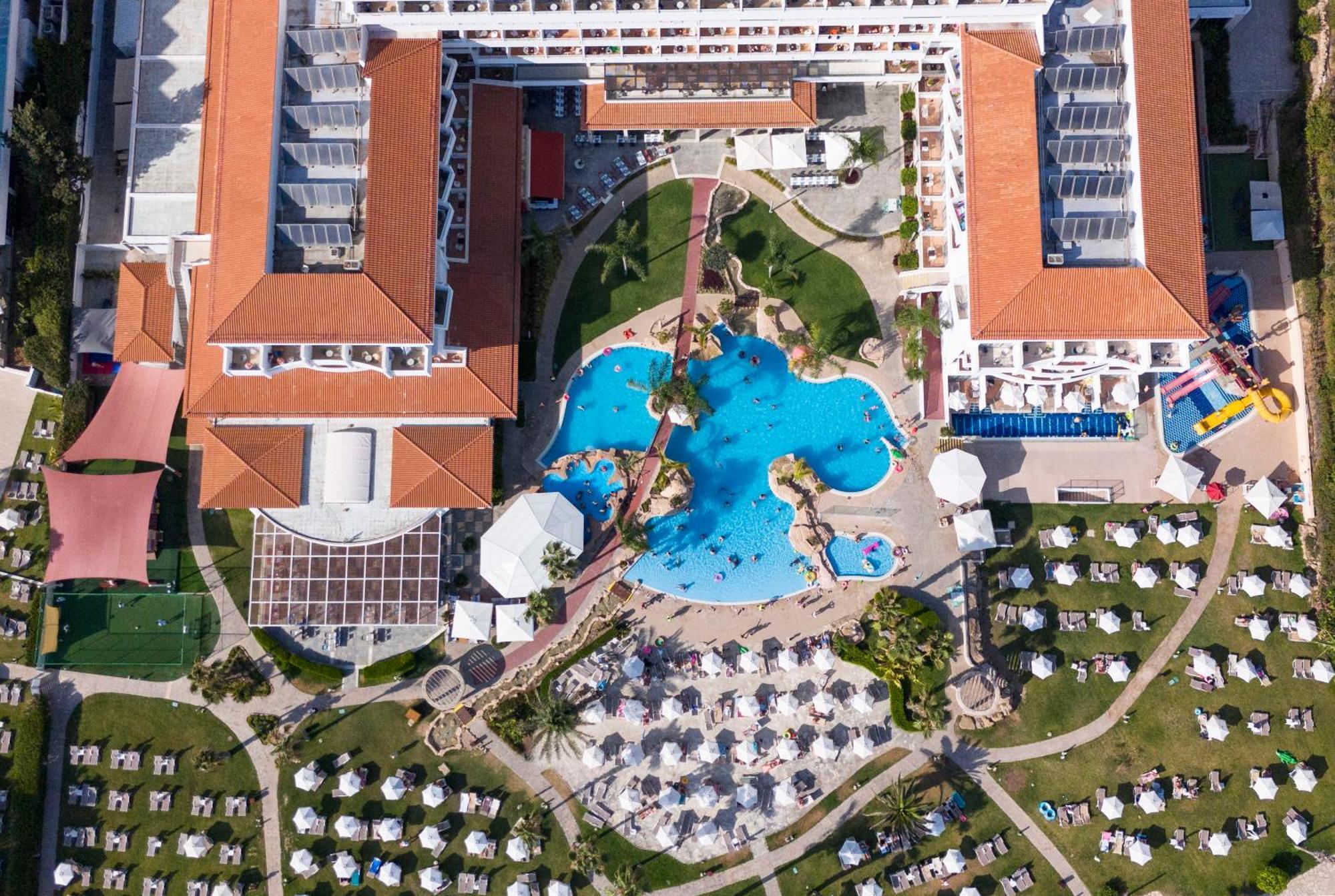 Hotel Leonardo Cypria Bay Geroskipou Exterior foto